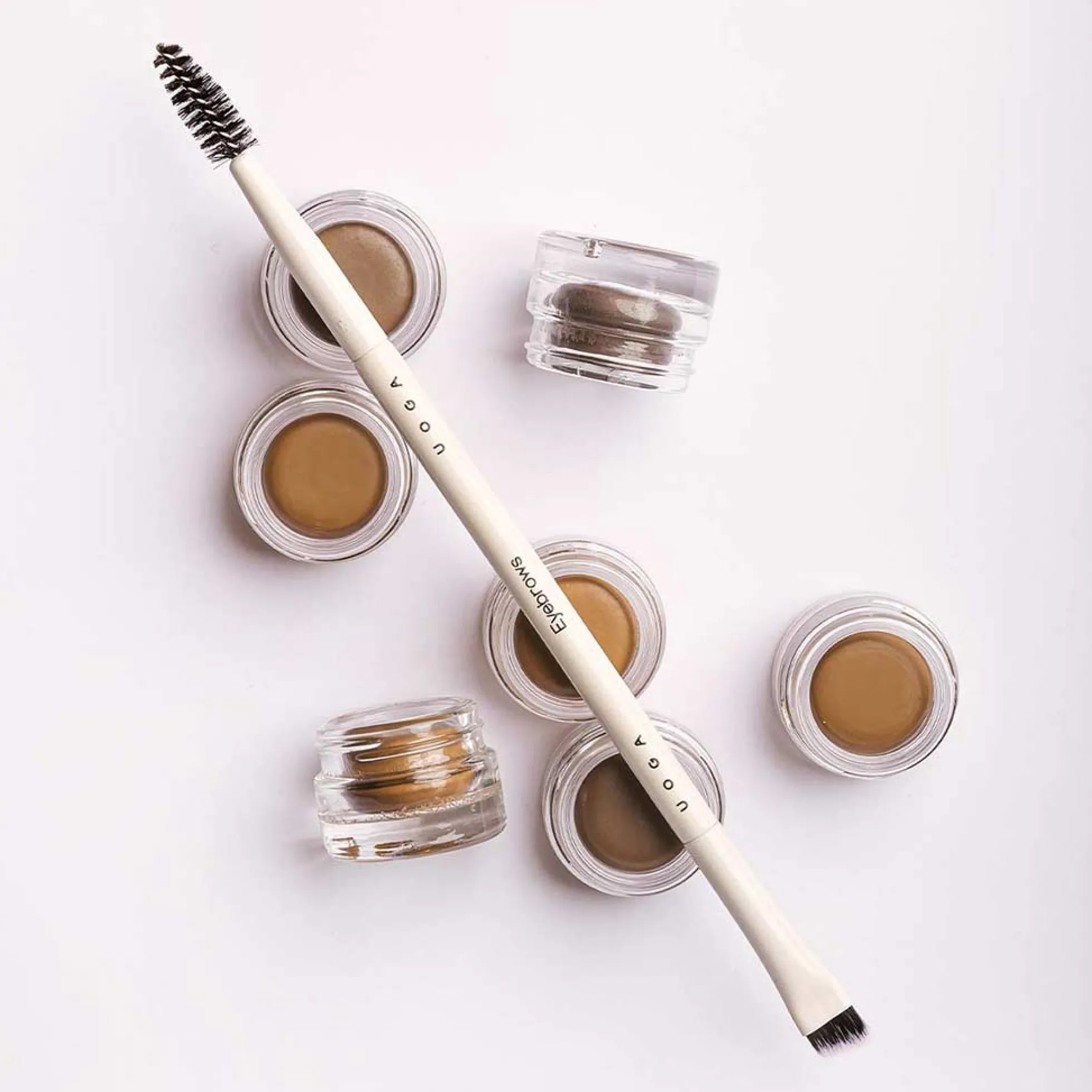Eyebrow Pomade Pebbles and Salt, 2,5 ml - kulmaväri vaaleille kulmakarvoille