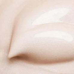 Illuminating Primer Comet Tail, 30 ml - valoa heijastava meikinpohjustusvoide