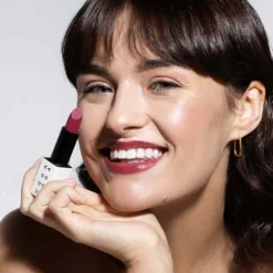 Lipstick 616 Wildberry, 4 g - huulipuna